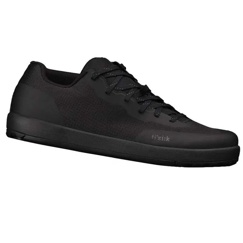 Fizik Gravita Versor Flat MTB Schuhe - EU 37 - schwarz/schwarz Aktuell