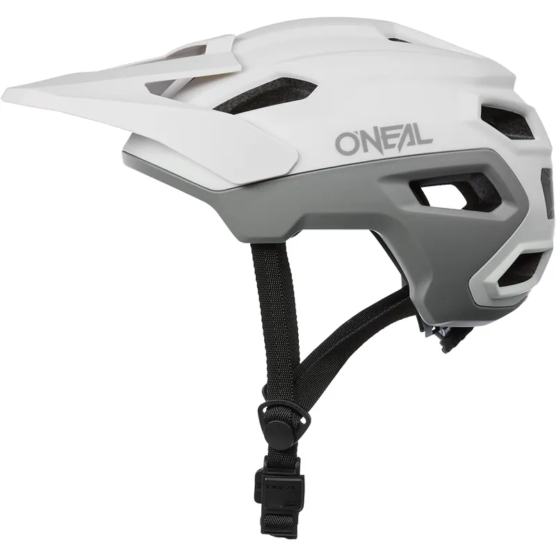 O‘Neal Trailfinder Evo Helm - SOLID V.25 weiß/grau Zertifiziert