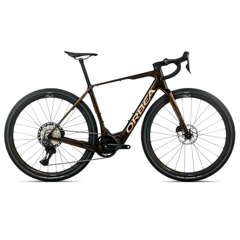 Must-Have Orbea DENNA M20i - XT Di2 - Gravel E-Bike - 2026 - Caramel Carbon View (gloss) - Metallic Gold (gloss)