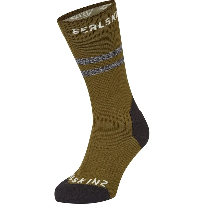 Mega-Angebot SealSkinz Runton Wasserdichte, mittellange Kaltwettersocken mit Hydrostop - Olive