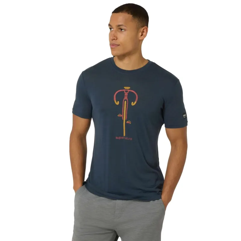 Rabatt SUPER.NATURAL Vintage Bike T-Shirt Herren - Blueberry/High Risk Red/Dried Tobacco