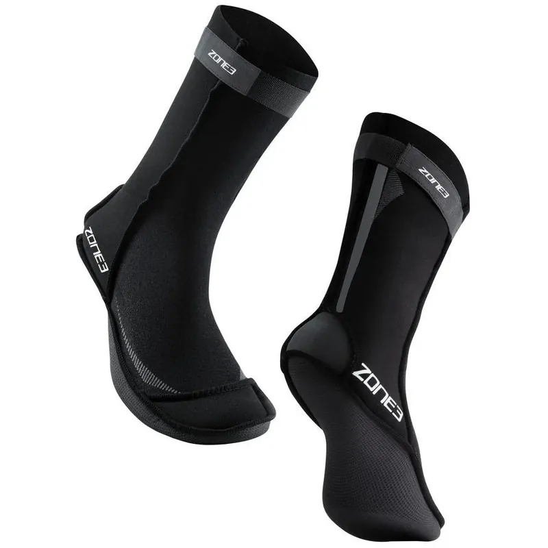 Zone3 Neoprene Schwimmsocken - schwarz/silber Finale Aktion
