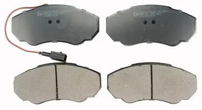 Aktuell DENCKERMANN B110899 - Bremsbelagsatz, Scheibenbremse