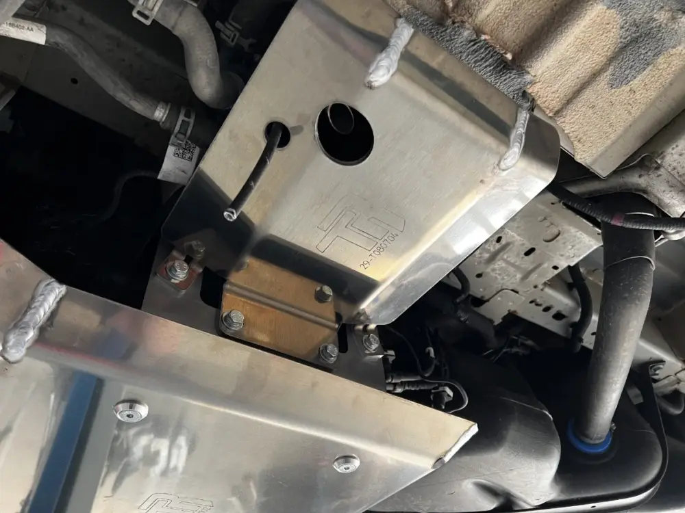 Unterfahrschutz Ford Transit 4x4 ab ‘24, Standheizung Schneller Versand