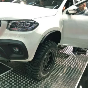 Jetzt Kaufen Kotflügellippen Toyota Hilux