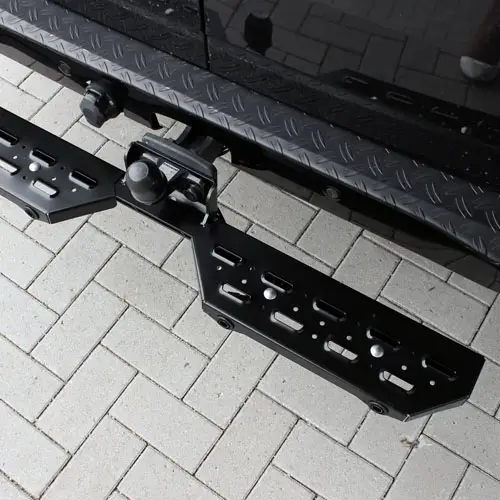 Hecktrittstufe Schwarz für Abnehmbare Anhängerkupplung mit Sensor Ford Transit Custom 2023+ Neue Kollektion